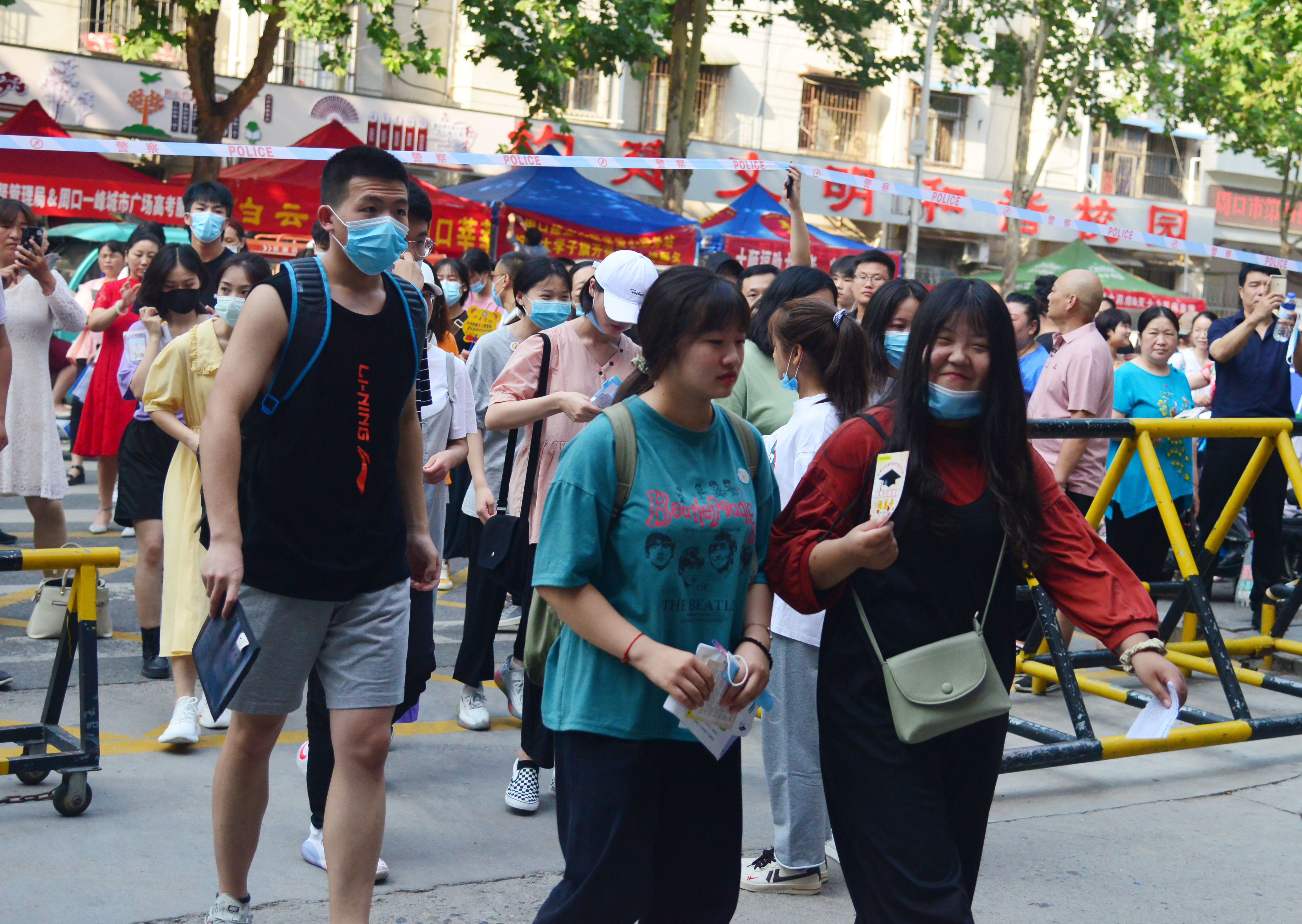 開考！加油，后浪們！